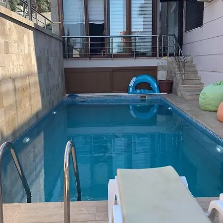 Villa The